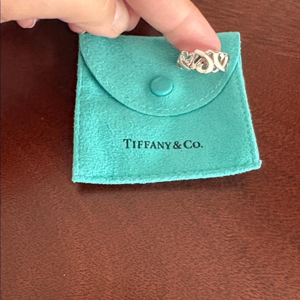 Authentic Women’s Tiffany & Co. sterling silver Paloma Picasso ring